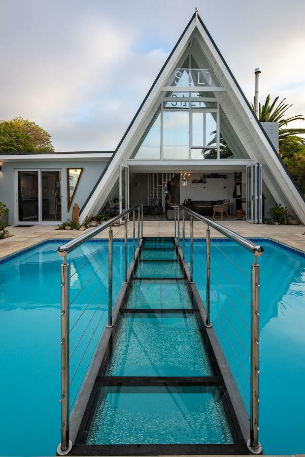 SALT Boutique Guesthouse Bloubergstrand Extérieur photo